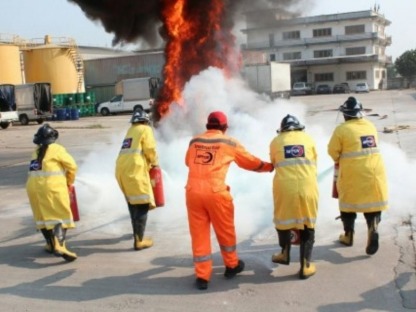 ฝึกอบรมและซ้อมหนีไฟ