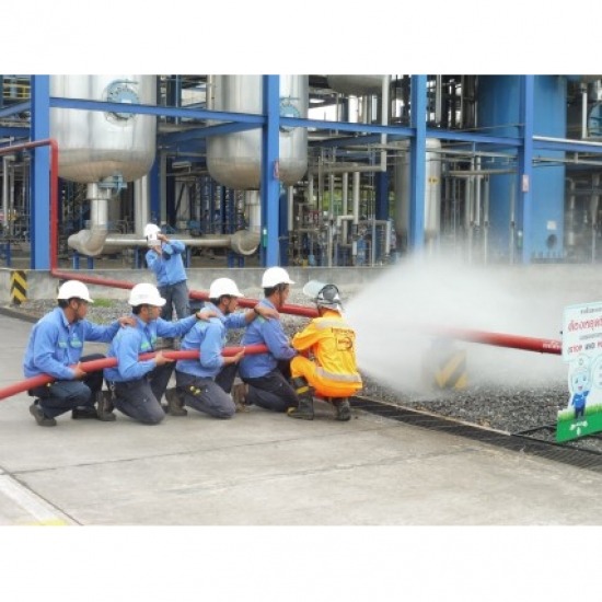 ฝึกการใช้สายดับเพลิง ฝึกการใช้สายดับเพลิง