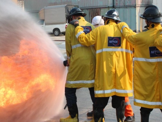 การฝึกดับเพลิงขั้นสูง